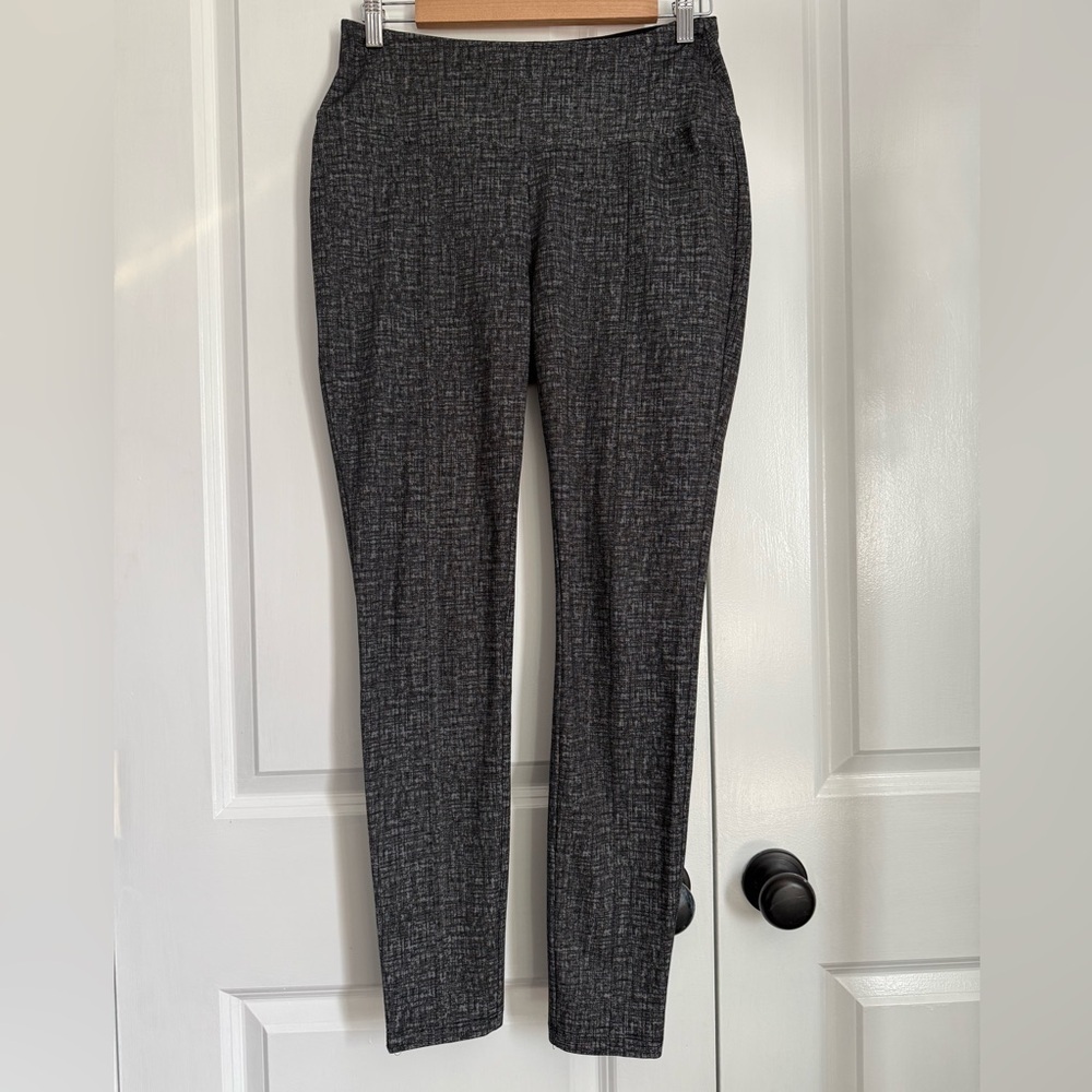Apt. 9 Black and Gray Leggings